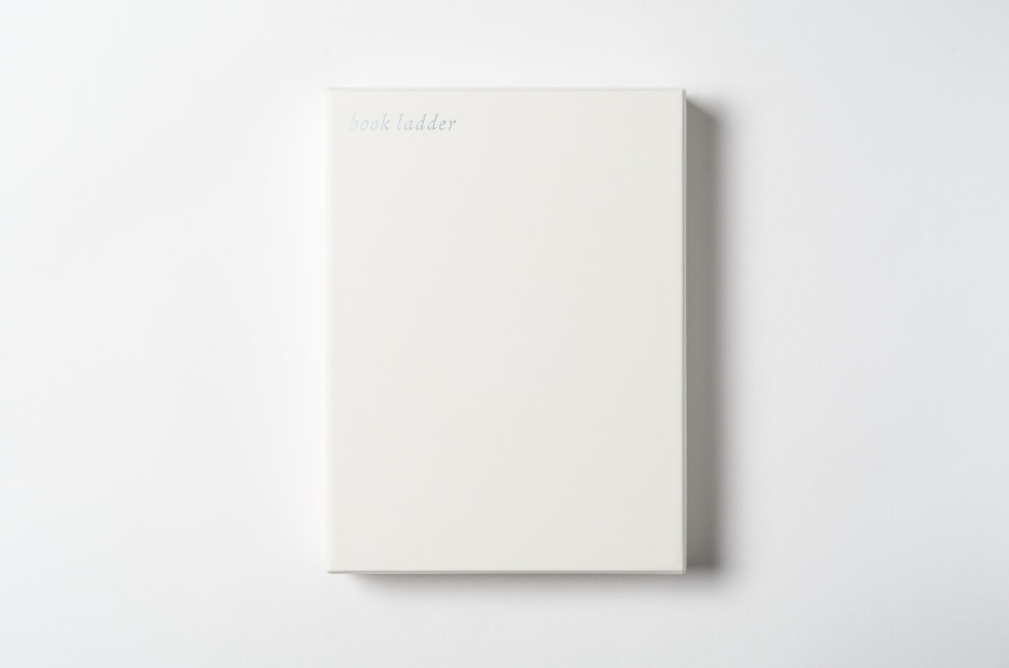 本の梯子 book ladder